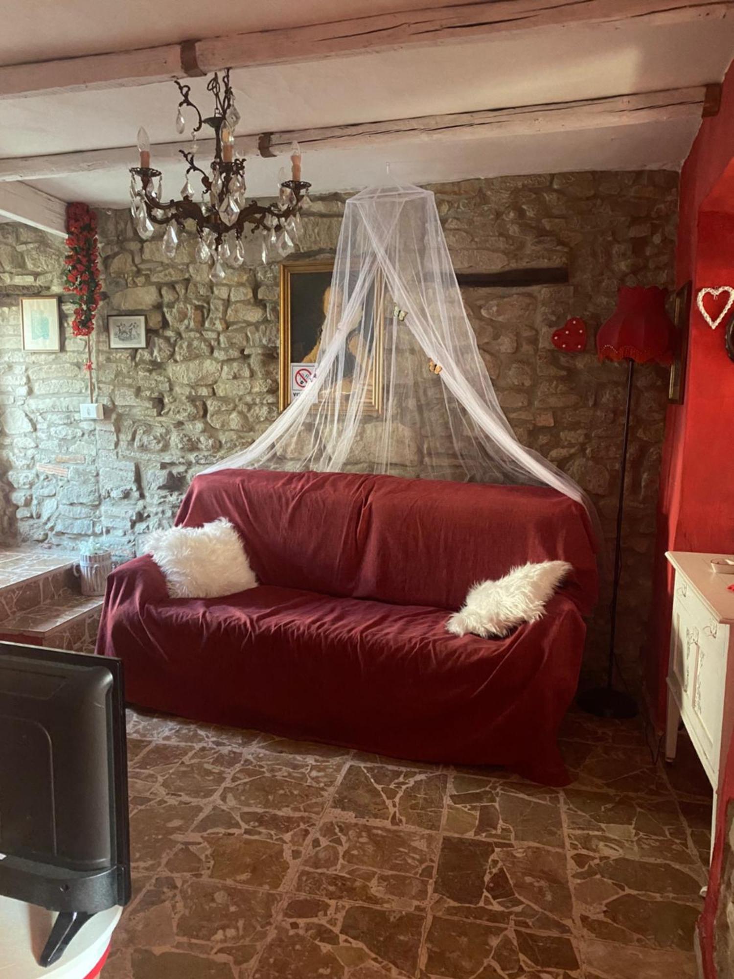 Garbagna Jolie Petite Maison Chez Barbara מראה חיצוני תמונה