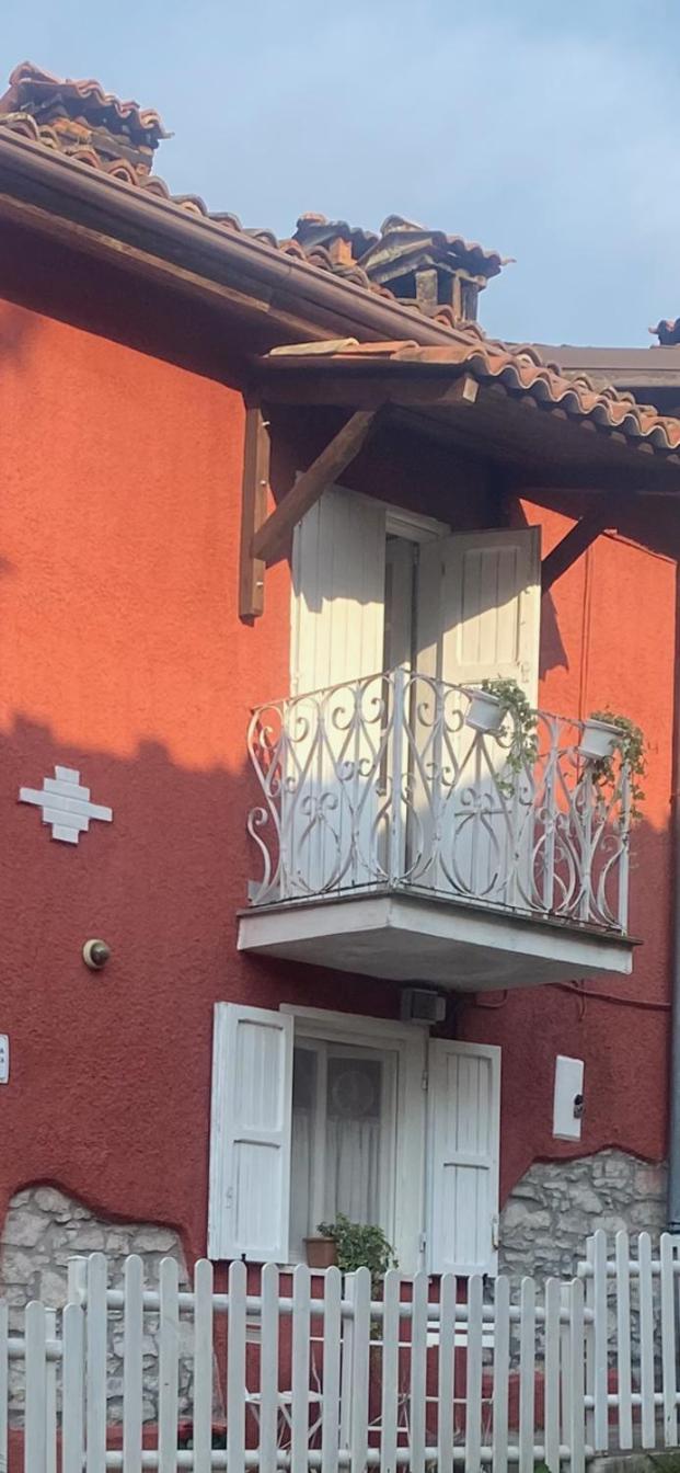 Garbagna Jolie Petite Maison Chez Barbara מראה חיצוני תמונה